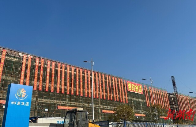 全流程贴心服务 全方位助企纾困——365体育钱提不出来了_365彩票app老版_日博best365下拉飞机XLCOKK全力以赴确保“疫情防控不失守，经济发展不减速”